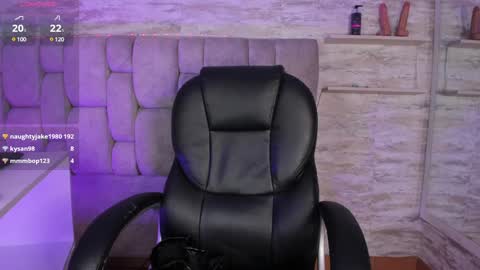 Candy online show from 19, 1, 2025