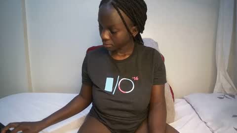 candycurly_ online show from 22, 2, 2025