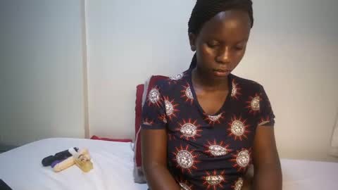 candycurly_ online show from 4, 3, 2025