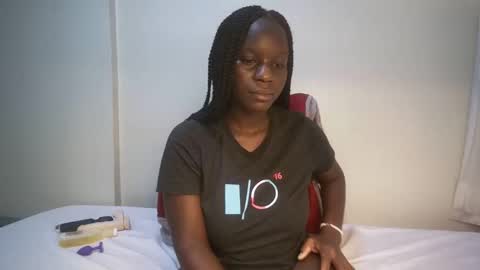 candycurly_ online show from 5, 3, 2025