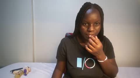 candycurly_ online show from 6, 3, 2025