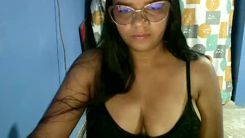 candyflowerlub online show from 2, 2, 2025