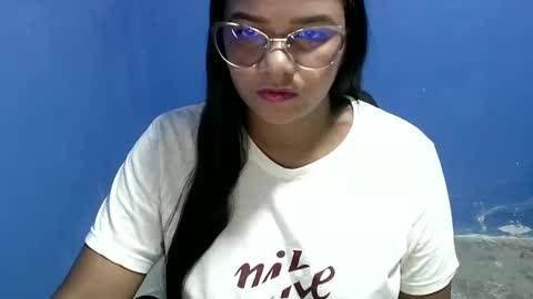 candyflowerlub online show from 23, 2, 2025