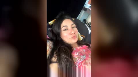 Snapshot of candygirl_24 chatting on 15, 12, 2025 candygirl_24 online show from 15, 12, 2025