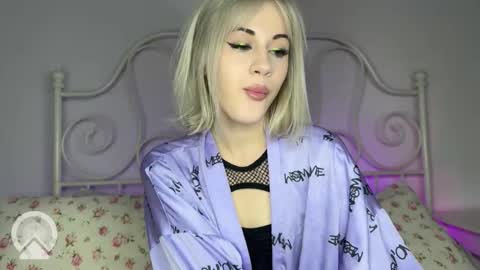 You can call me HH online show from 24, 9, 2025