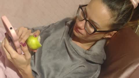 Snapshot of candylady13 chatting on 8, 11, 2025 say meow and send tips online show from 8, 11, 2025