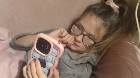 Snapshot of candylady13 chatting on 20, 12, 2025 say meow and send tips online show from 20, 12, 2025