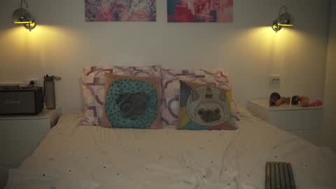 FANSLY  -    online show from 7, 2, 2025