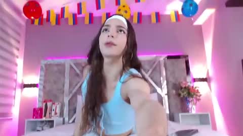 candyluxury_ online show from 12, 6, 2026