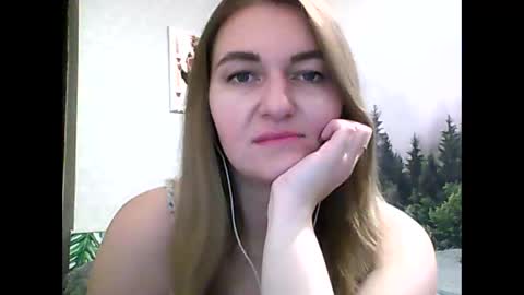 Snapshot of candyolime chatting on 6, 3, 2025 Daisy online show from 6, 3, 2025