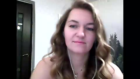 Snapshot of candyolime chatting on 15, 12, 2025 Daisy online show from 15, 12, 2025