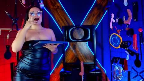 Snapshot of candyqueen_bdsm_ chatting on 6, 2, 2026 candyqueen_bdsm_ online show from 6, 2, 2026