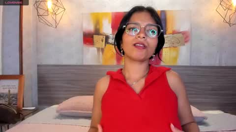 Candys Victoria online show from 18, 2, 2025