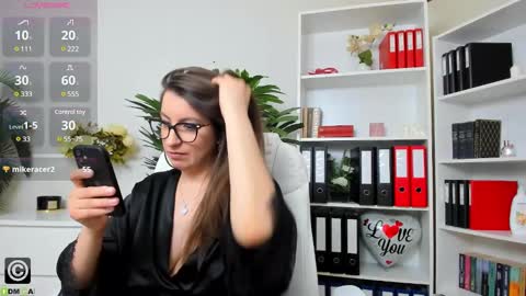 Snapshot of candywesst chatting on 28, 2, 2025 Candy My pleasure its in your hands online show from 28, 2, 2025