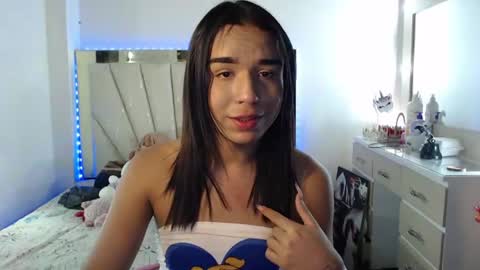candyy_doll_ online show from 7, 7, 2026