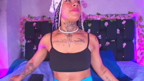 Aura  online show from 11, 9, 2025