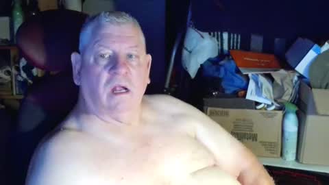 Snapshot of canoelicker69 chatting on 11, 9, 2025 canoelicker69 online show from 11, 9, 2025