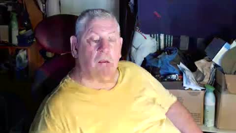 Snapshot of canoelicker69 chatting on 12, 9, 2025 canoelicker69 online show from 12, 9, 2025