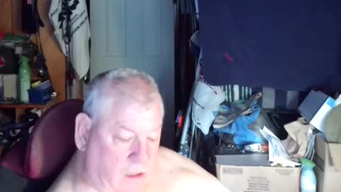 Snapshot of canoelicker69 chatting on 14, 9, 2025 canoelicker69 online show from 14, 9, 2025