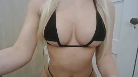 your queen online show from 4, 11, 2025