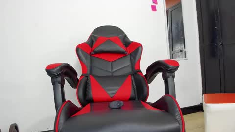 Snapshot of capitan_jones007 chatting on 14, 12, 2025 jones online show from 14, 12, 2025