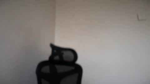 Snapshot of cappuccinokiss chatting on 7, 10, 2025 Emma online show from 7, 10, 2025