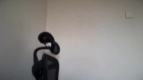 Snapshot of cappuccinokiss chatting on 28, 10, 2025 Emma online show from 28, 10, 2025