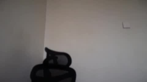 Snapshot of cappuccinokiss chatting on 4, 11, 2025 Emma online show from 4, 11, 2025