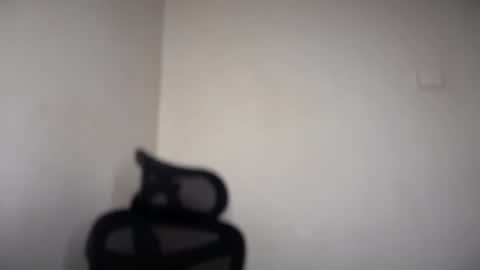 Snapshot of cappuccinokiss chatting on 1, 12, 2025 Emma online show from 1, 12, 2025