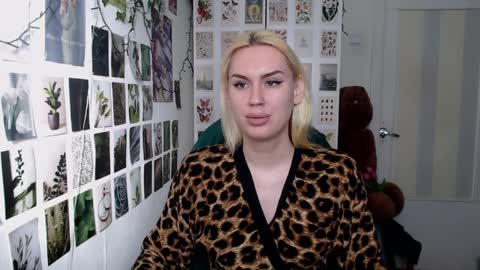 Snapshot of capricious00scorpio chatting on 2, 4, 2026 Capricious Scorpio Afa online show from 2, 4, 2026