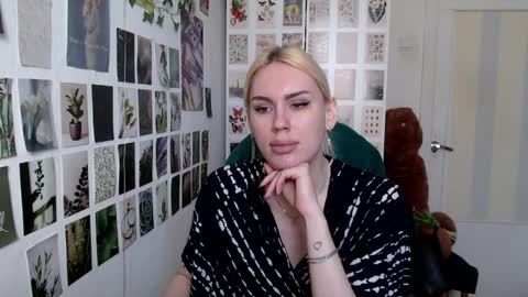 Snapshot of capricious00scorpio chatting on 10, 4, 2026 Capricious Scorpio Afa online show from 10, 4, 2026