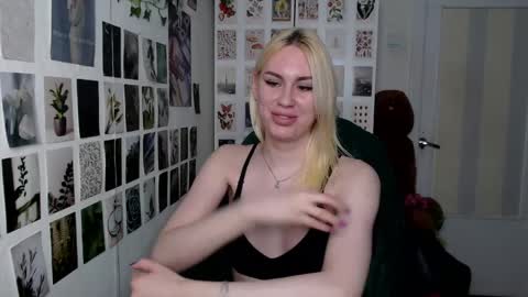 Snapshot of capricious00scorpio chatting on 13, 4, 2026 Capricious Scorpio Afa online show from 13, 4, 2026