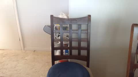 Snapshot of capt5105 chatting on 17, 2, 2025 capt5105 online show from 17, 2, 2025