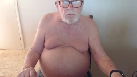 Snapshot of capt5105 chatting on 23, 2, 2025 capt5105 online show from 23, 2, 2025