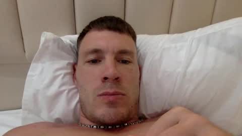 Snapshot of capt_oliver chatting on 4, 1, 2025 follow my twitter  online show from 4, 1, 2025