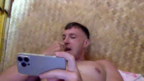 Snapshot of capt_oliver chatting on 25, 1, 2025 follow my twitter  online show from 25, 1, 2025