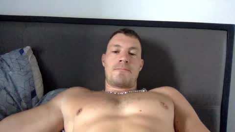 Snapshot of capt_oliver chatting on 10, 3, 2025 follow my twitter  online show from 10, 3, 2025