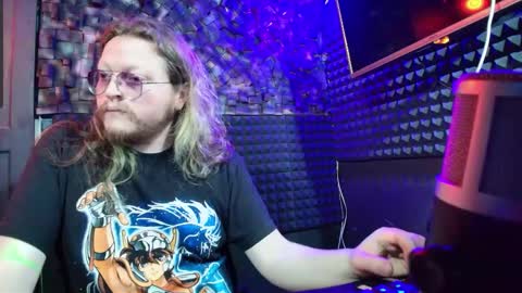 Snapshot of captain_claw_dj chatting on 17, 9, 2025 Captain Claw Arturo online show from 17, 9, 2025