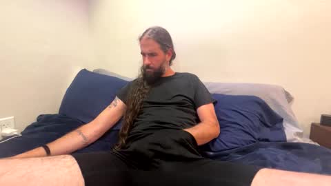 Snapshot of captnblackbeard chatting on 31, 12, 2024 captnblackbeard online show from 31, 12, 2024