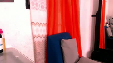 Snapshot of caramelo945256 chatting on 19, 5, 2026 LILI online show from 19, 5, 2026