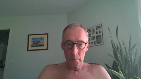 Caressluving online show from 12, 7, 2026