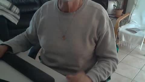 Snapshot of cargo69 chatting on 9, 3, 2025 cargo69 online show from 9, 3, 2025