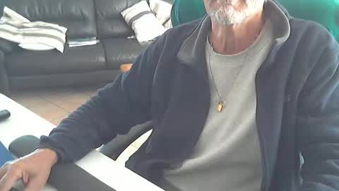 Snapshot of cargo69 chatting on 19, 10, 2025 cargo69 online show from 19, 10, 2025