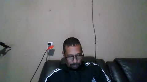 Adams huge online show from 16, 12, 2025