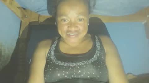 carinesexy69 online show from 18, 1, 2026