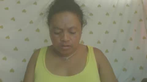 Snapshot of carinesexy69 chatting on 25, 4, 2026 carinesexy69 online show from 25, 4, 2026