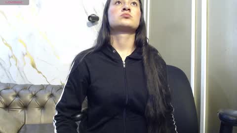 Carito online show from 4, 11, 2025