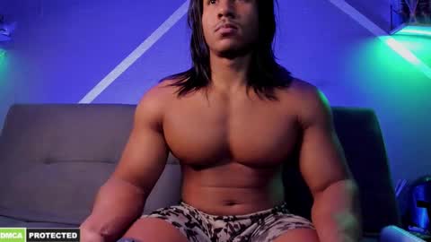 Snapshot of carl_smithh chatting on 1, 10, 2025 Carl online show from 1, 10, 2025