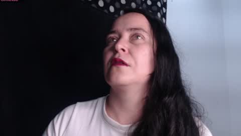 Carla naugthy  online show from 6, 8, 2026