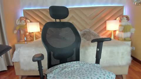 Carla Santini online show from 20, 12, 2024